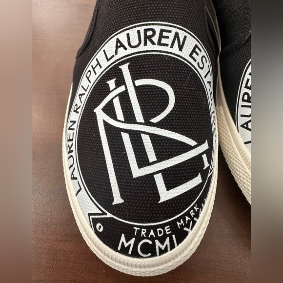 2021 Ralph Lauren SS Round Toe Shoe size 7.5 - Picture 2 of 9